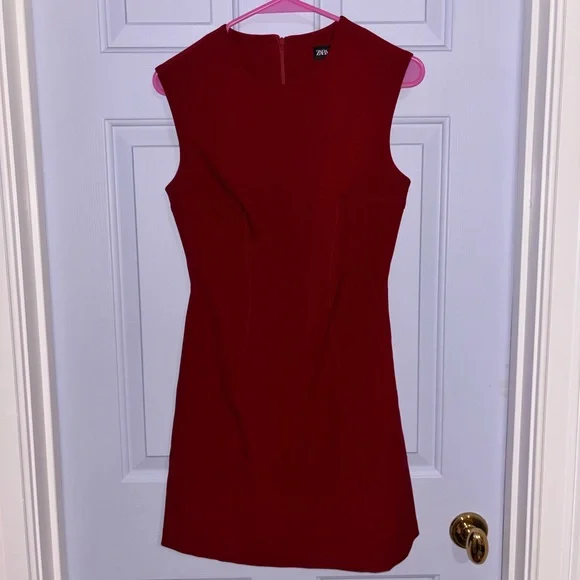 Zara Elegant Red Sleeveless Dress Zara Elegant Red Sleeveless Dress